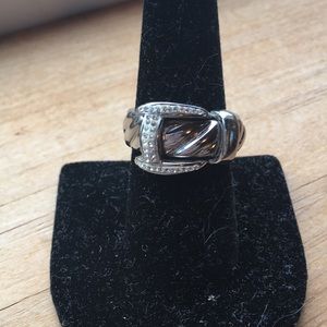 Ladies ring